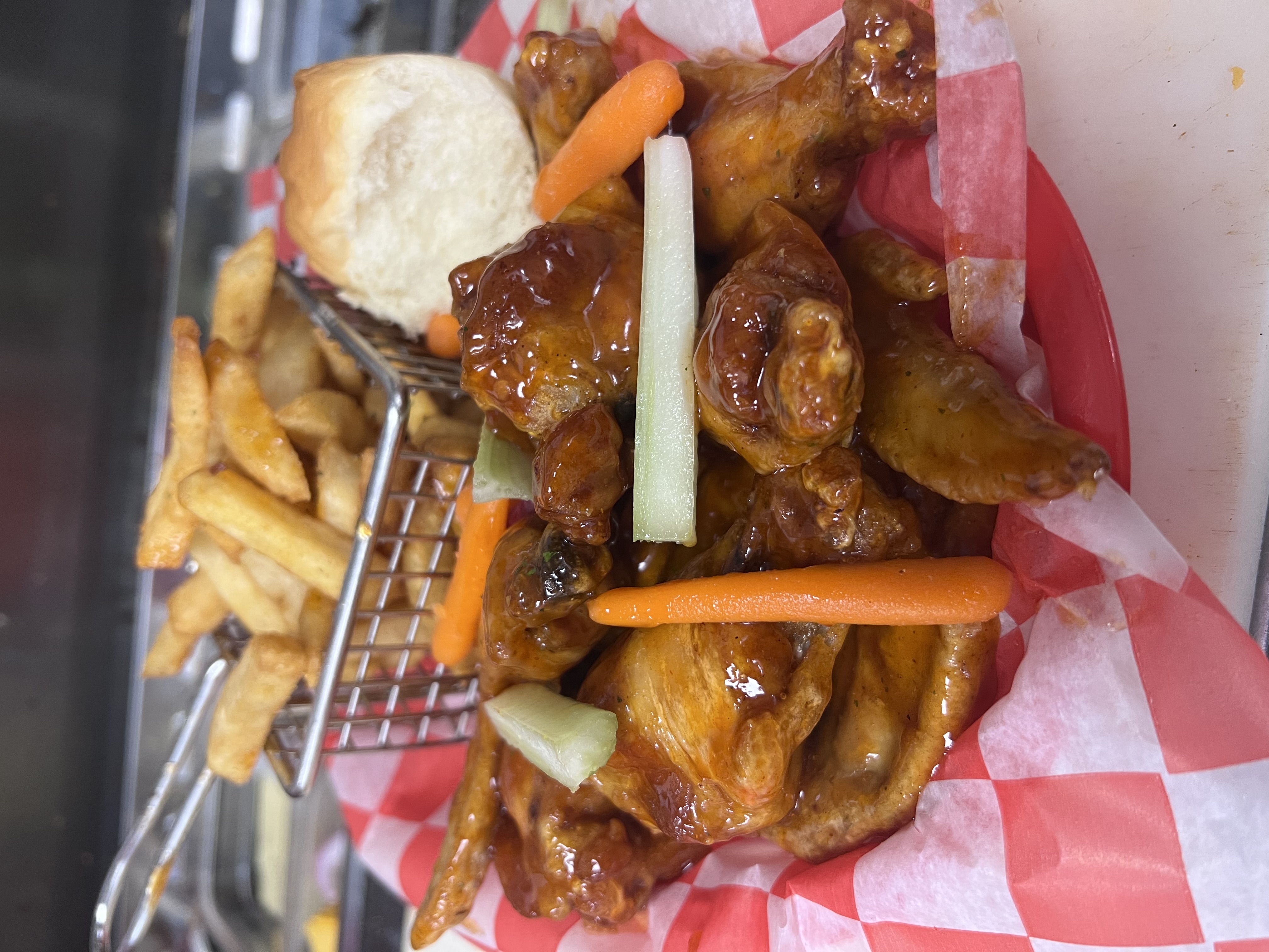 12 Wings